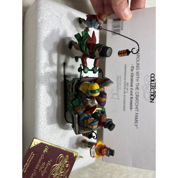 Department 56 Heritage Village Collection Caroling w/ the Cratchit family - Picture 6 of 7